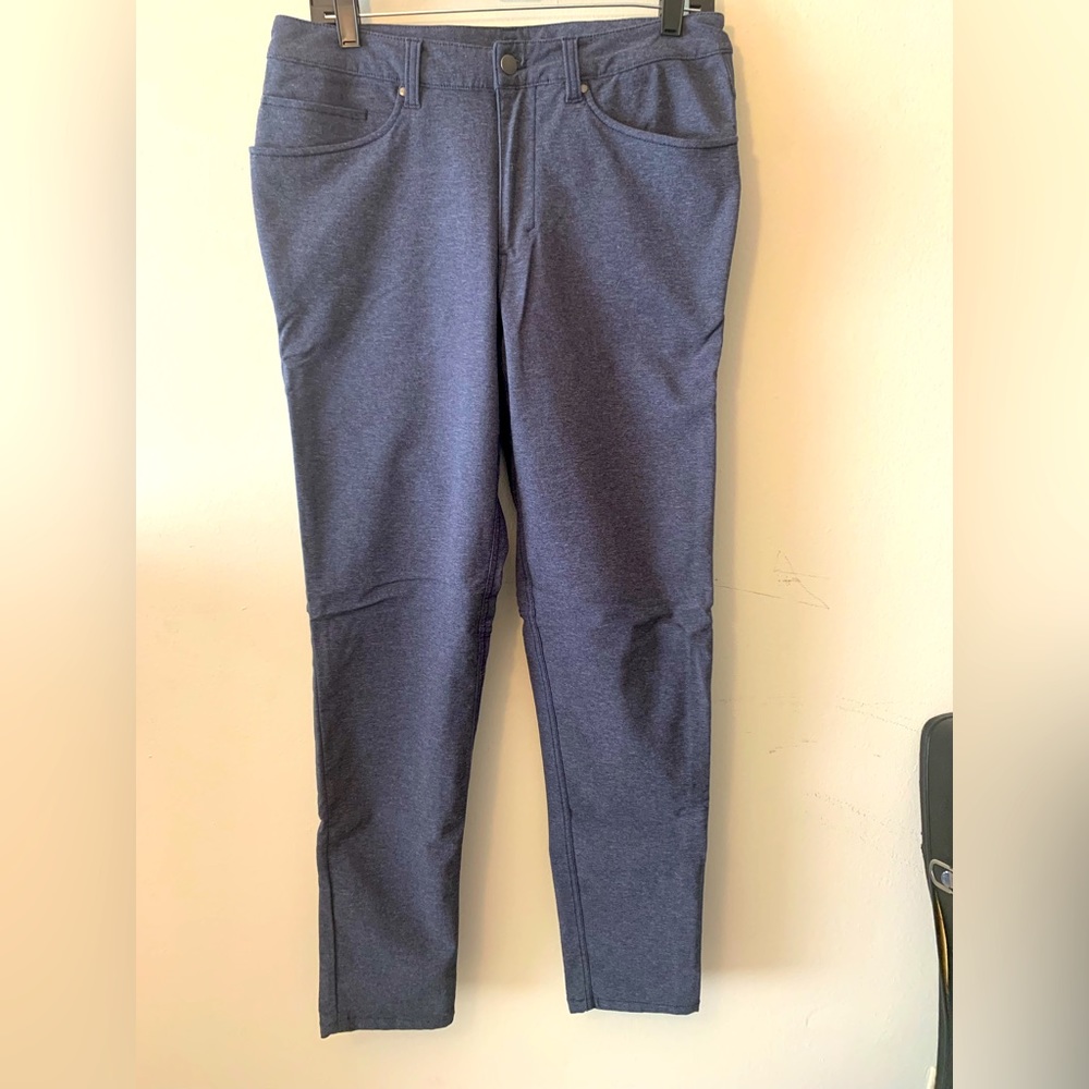 Lululemon ABC Slim Tech Canvas 31x34